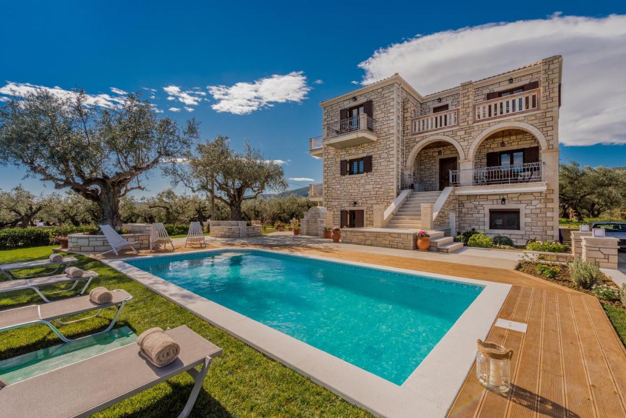 Villa Filoxenia Stone House à Kalpaki  Extérieur photo